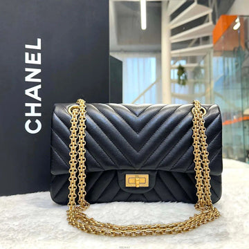 CHANEL Chevron Vintage 2.55 Bag Small Black Gold Hardware 24 148576554 [P]