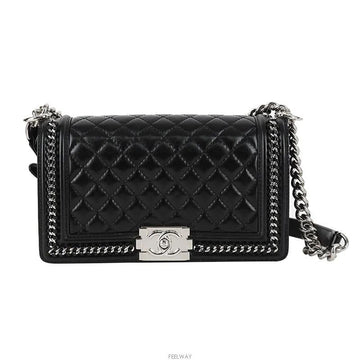 CHANEL ボーイ フラップバッグ ミディアム カーフスキン ブラック 7255491367 76894425 [P]