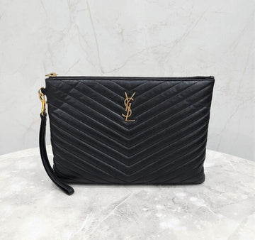 SAINT LAURENT マトラッセレザー ストラップ クラッチ 120344685 [P]