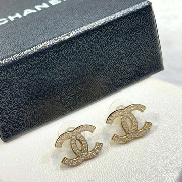 CHANEL ロゴイヤリング キュービック ゴールド仕上げ J081207 159759741 [P]
