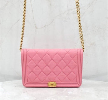 CHANEL キャビアボーイ WOC チェーン クロスバッグ AP1117 142957124 [P]