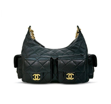 CHANEL クルーズ マルチ ポケット ホーボーバッグ 25 152199866 [P]