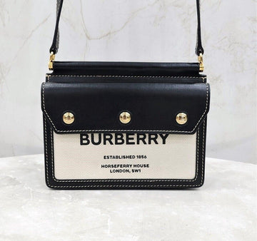 Burberry Mini Pocket Hosperi Title Bag 8031901 137609905 [P]