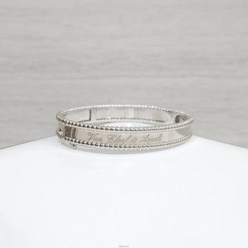Van Cleef & Arpels Signature Bracelet Medium 18K White Gold VCARP3K800 160189828 [P]