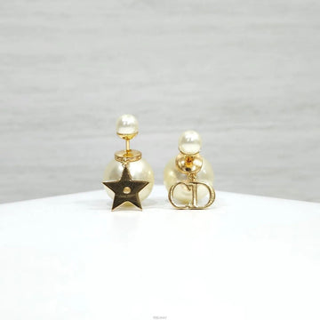 DIOR トライバルパールイヤリング 160279694 [P]