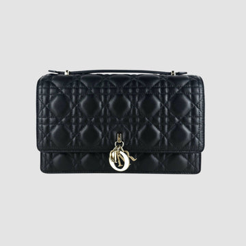 Dior Top Handle Crossbody Bag M0997ONGE M900 15301 160321766 [P]