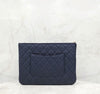 CHANEL Klassische neue Medium Clutch Navy mit goldenem Caviar-Innenfutter A82545 151339429 [P]