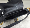 DIOR ブラックレザーサドルストラップバッグ 93102882 [P]