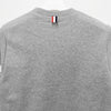 THOM BROWNE Klassisches Sweatshirt mit diagonalem Arm-Band und 4 Streifen in Hellgrau 123479381 [P]