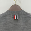 THOM BROWNE Femininer diagonaler 4 Streifen Merinowolle Cardigan FKC334A (FKC334A Y1014 055) 141984862 [P]