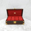 LOUIS VUITTON Monogramm 8-Uhren Trunk Case 8788 163157015 [P]