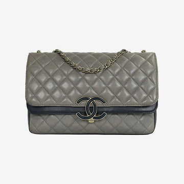 CHANEL シックダブルフラップチェーンバッグ ミディアム カーキグレー (26) ULFP6AV7 162888488 [P]