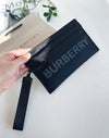 BURBERRY ナイロンミニポーチバッグ 80528401 77256939 [P]