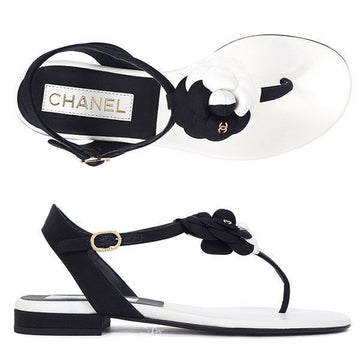 CHANEL Weiß Schwarz Camellia Flip-Flop Sandalen 31959659